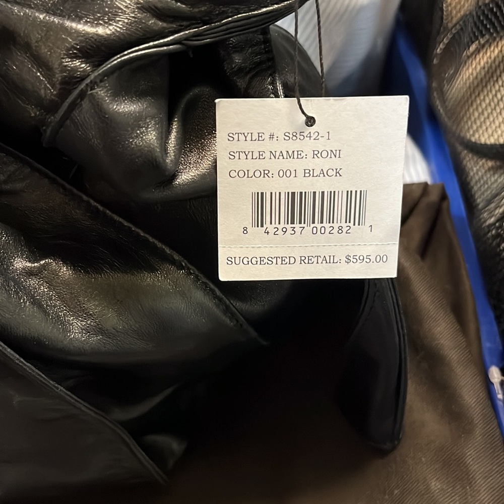 NWT Kooba Roni Soft Leather Hobo with Bow detail - Picture 3 of 8